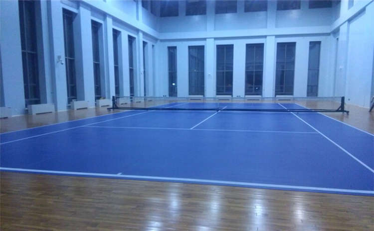 松木體育運動地板怎么保養？